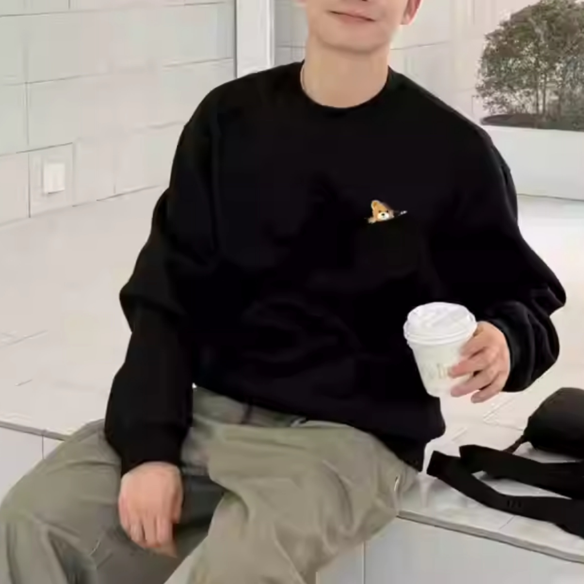 カップルペアルック ジップから覗くスマイルベアトレーナー ユニセックス