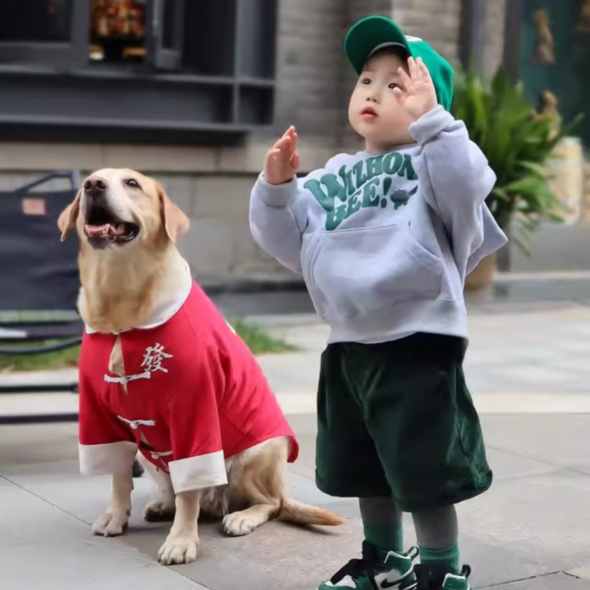 親子ペアルック グリーンロゴ パーカー トレーナー