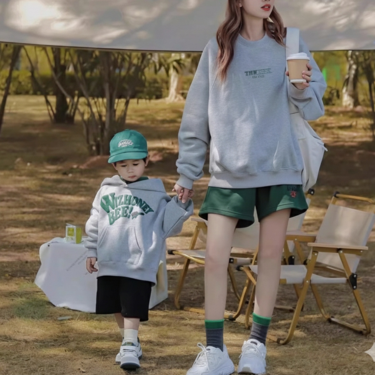 親子ペアルック グリーンロゴ パーカー トレーナー
