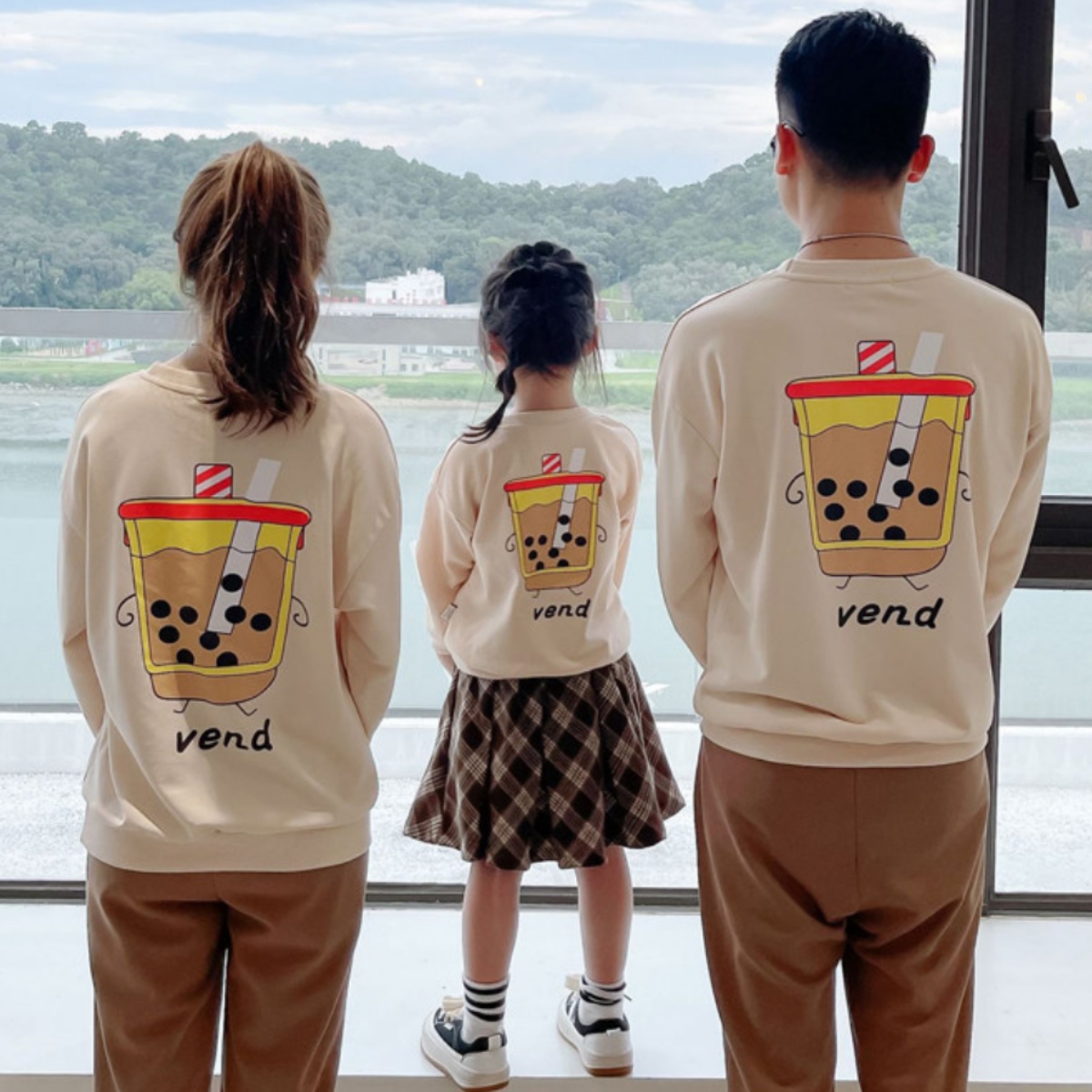 親子ペアルック タピオカミルクティー トレーナー・ロンパース