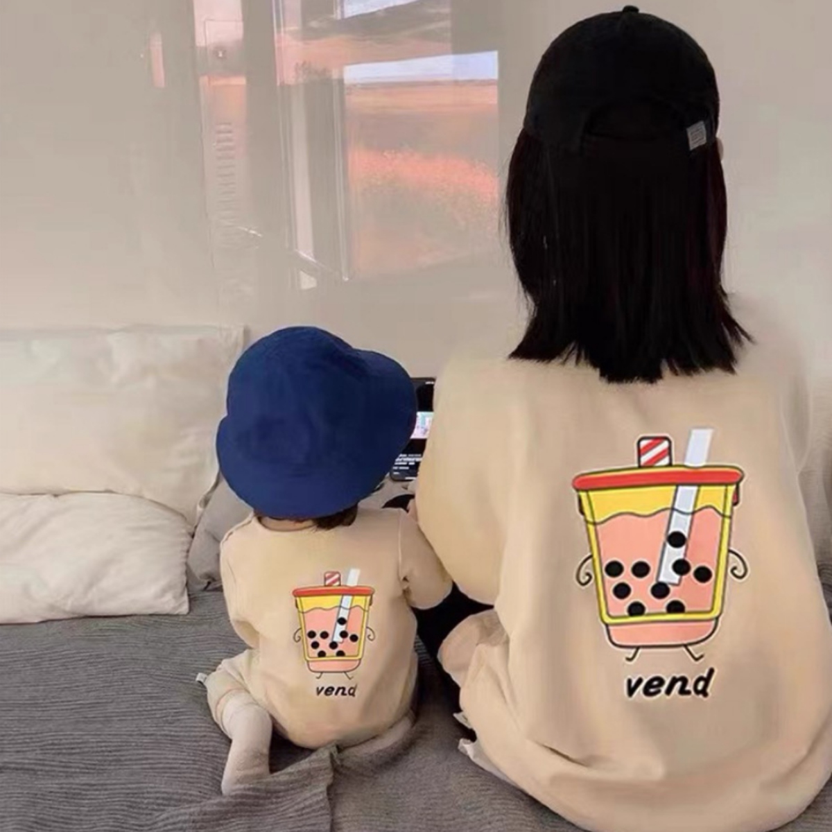 親子ペアルック タピオカミルクティー トレーナー・ロンパース