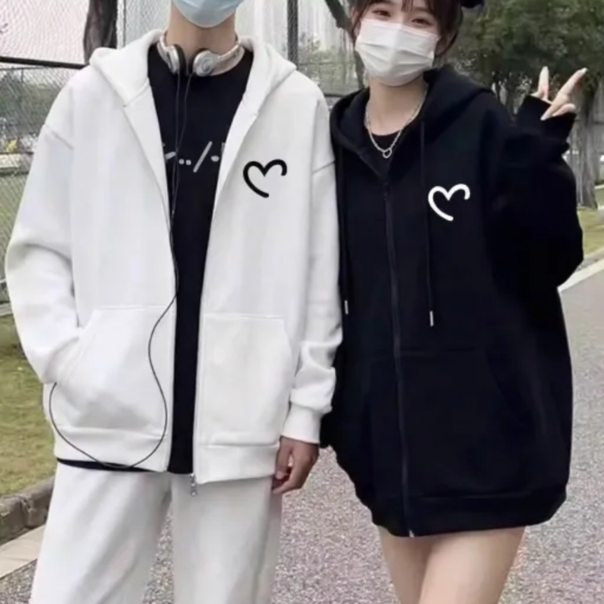 カップルペアルック ハーフハートリンク ジップアップパーカー