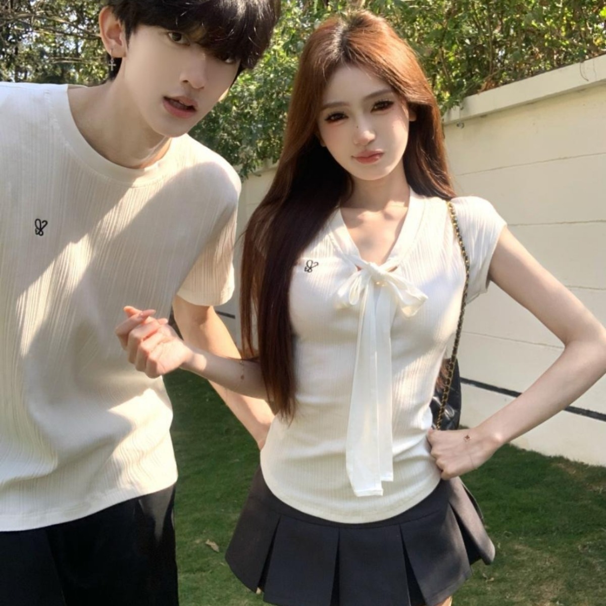 カップルペアルック ワンポイント刺繍 Tシャツ＆ボウタイトップス