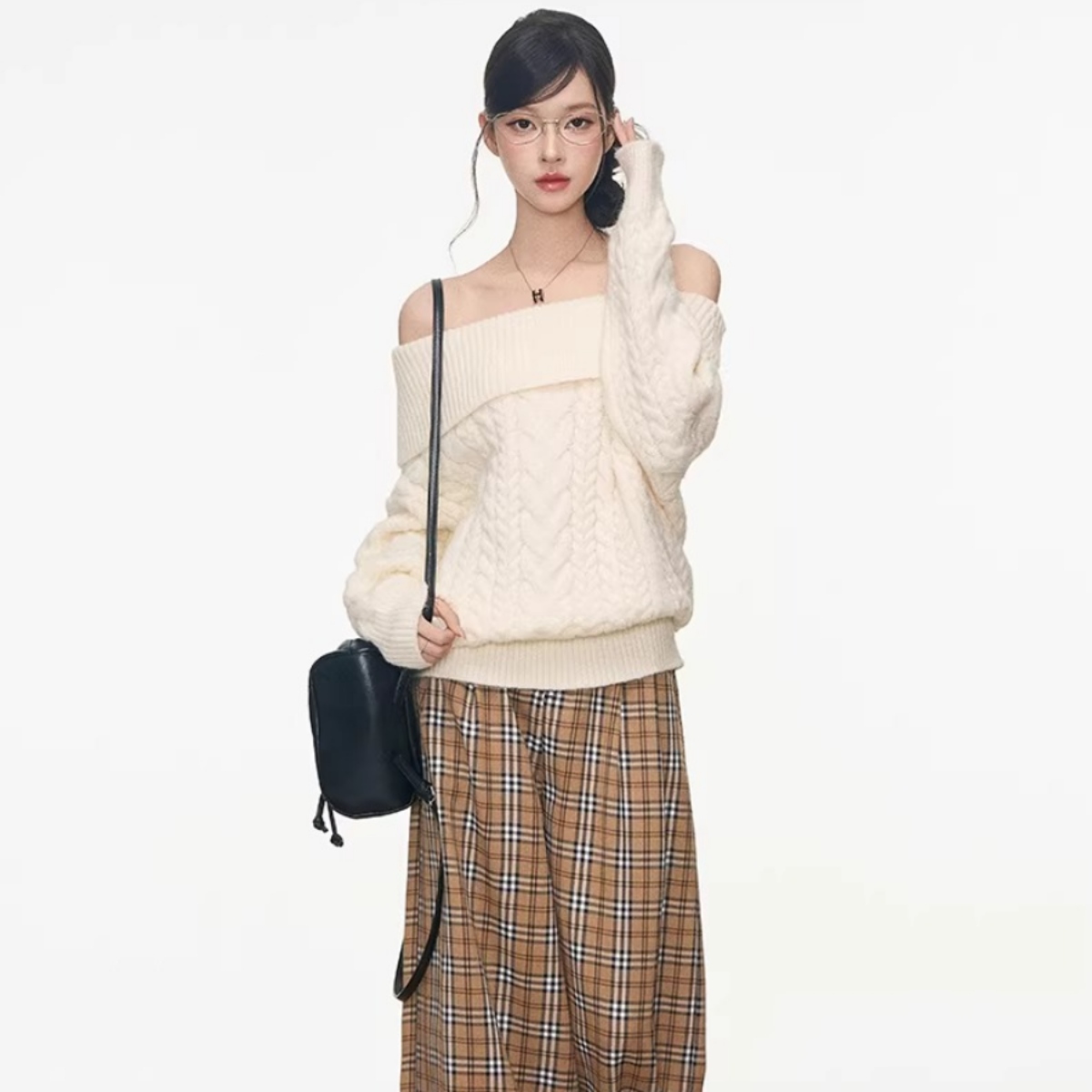 カップルペアルック ゆったりケーブルニット ホワイト