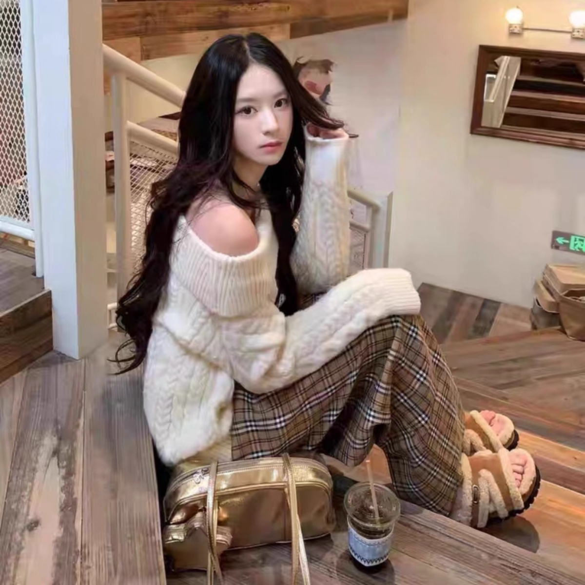 カップルペアルック ゆったりケーブルニット ホワイト