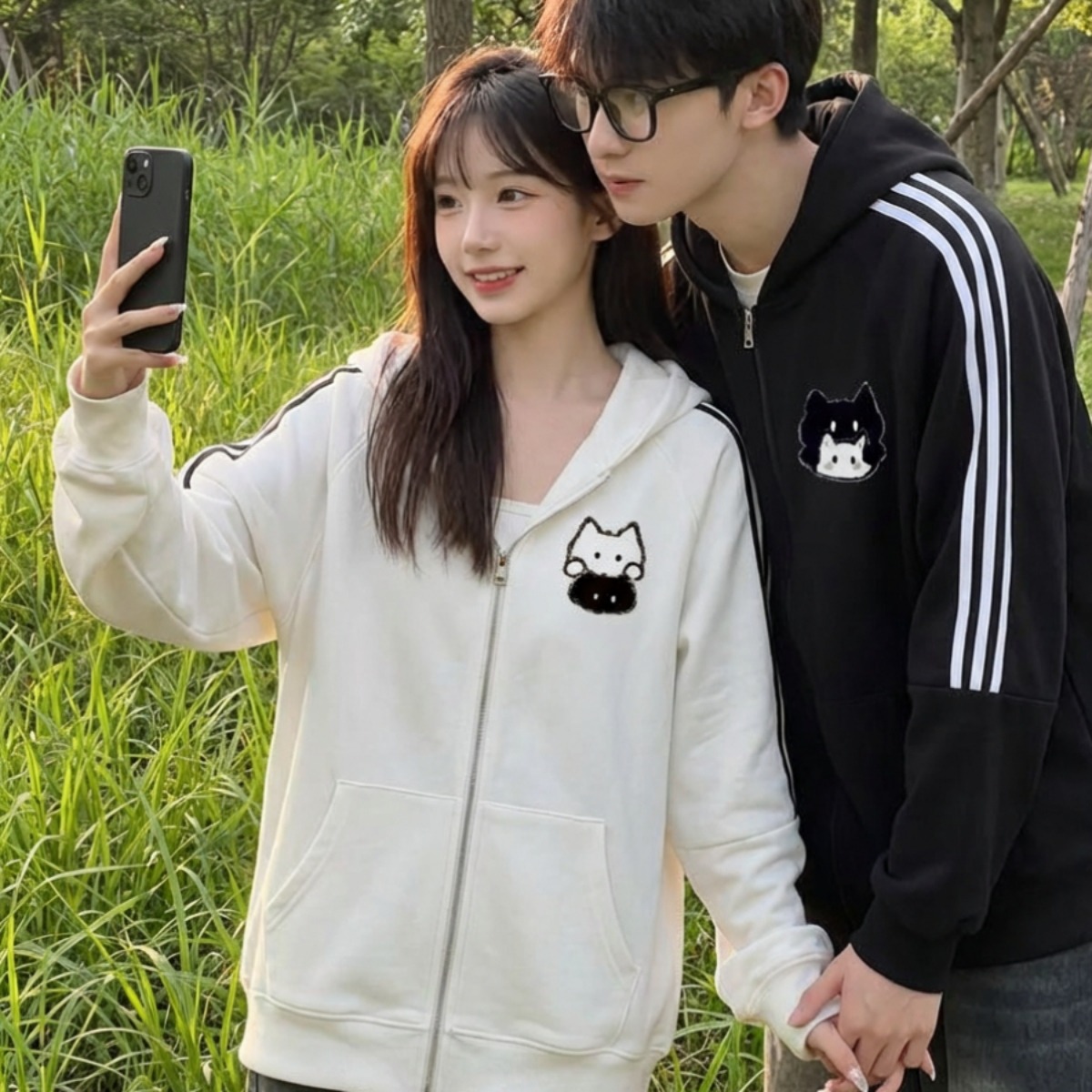 カップルペアルック 寄り添う白黒キャット ジップパーカー