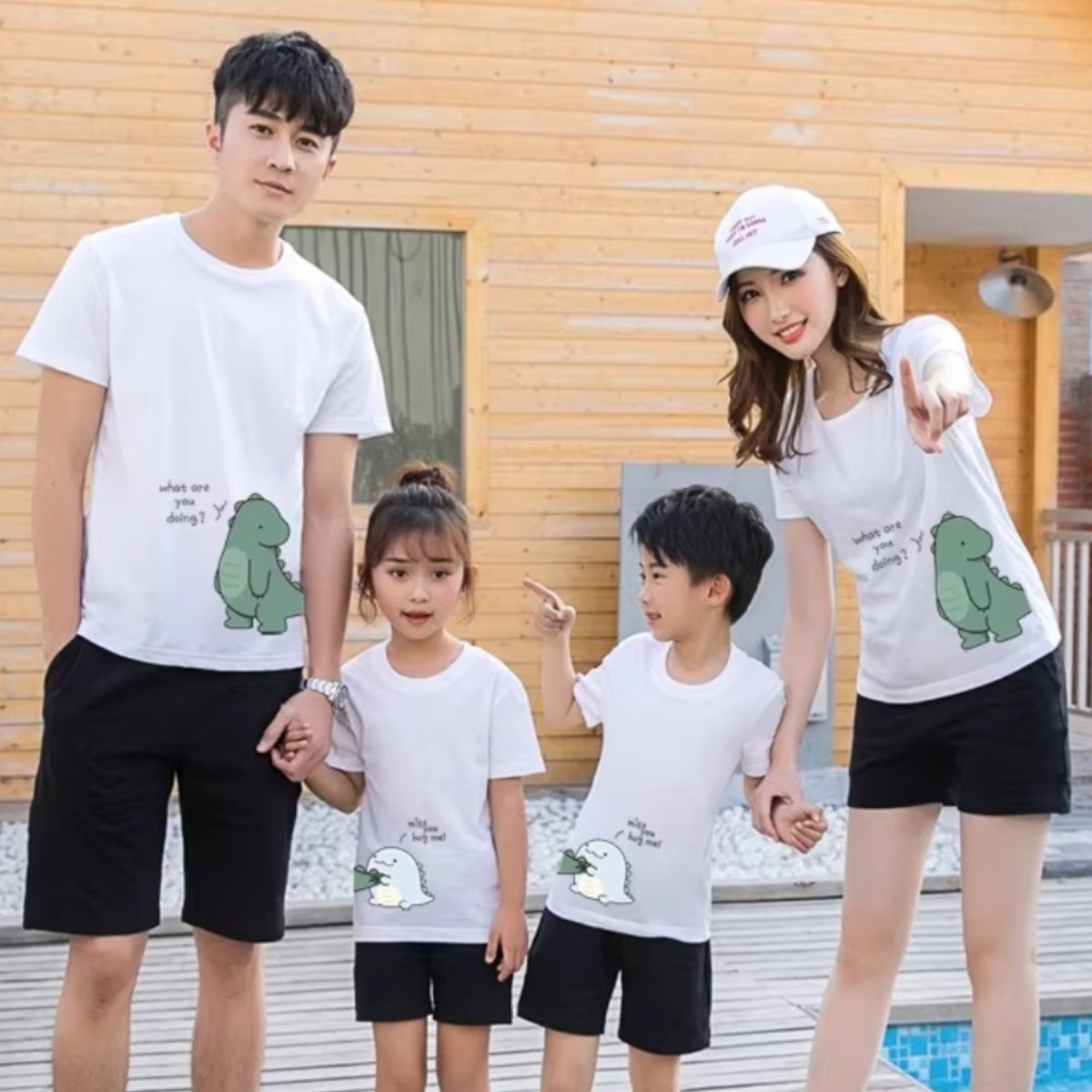 親子ペアルック 怪獣アートでつながるTシャツ