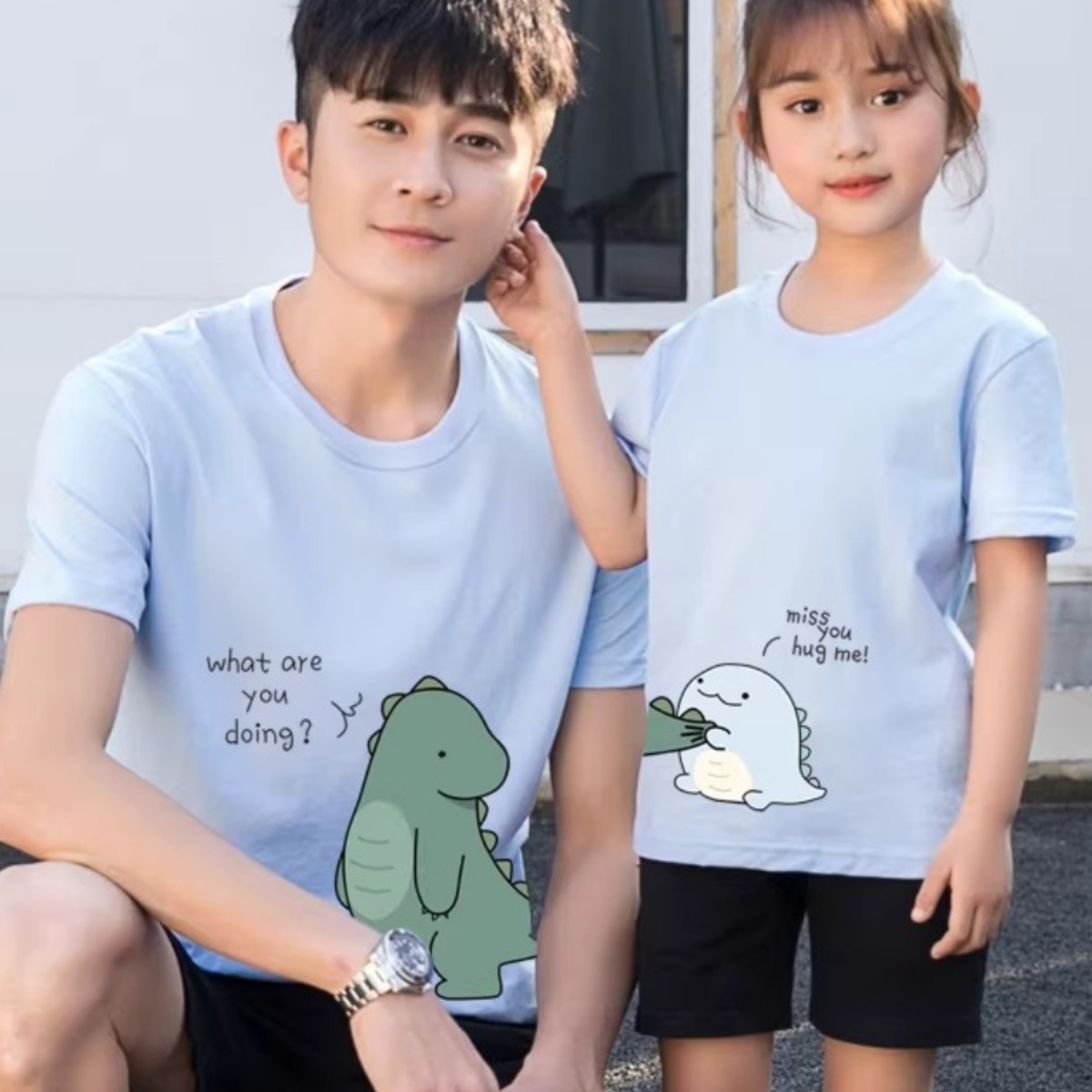 親子ペアルック 怪獣アートでつながるTシャツ