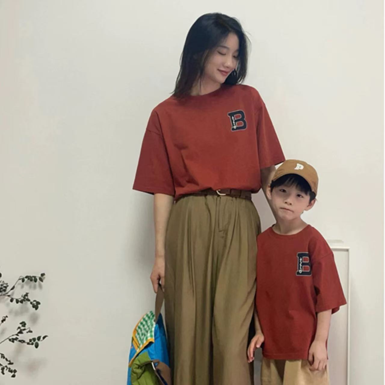 親子ペアルック BアクセントシンプルTシャツ
