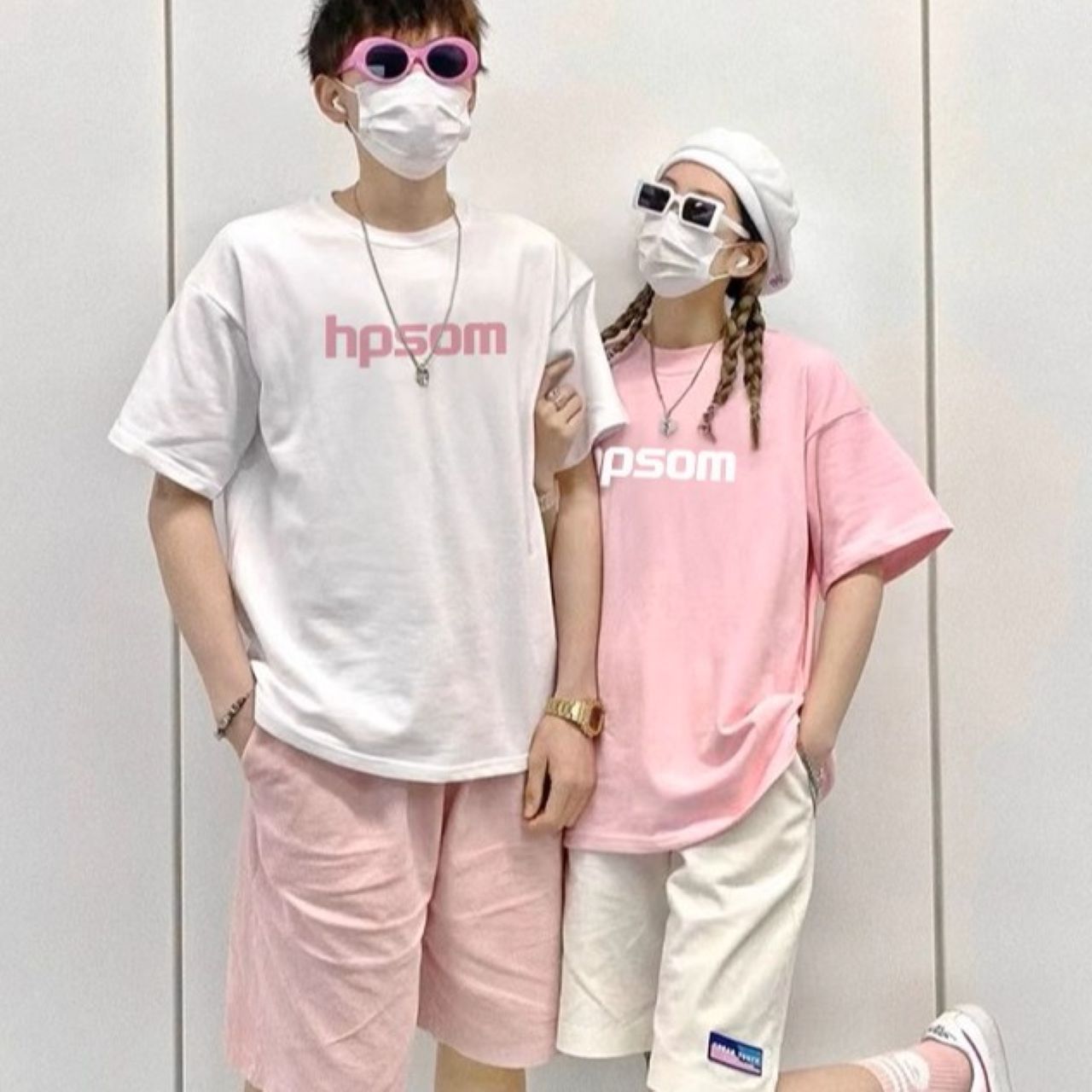 トレンドブランド カップル半袖Tシャツ（話題のドーパミンコーデ）