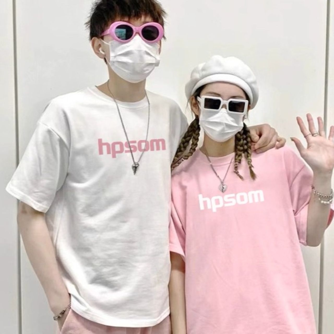 トレンドブランド カップル半袖Tシャツ（話題のドーパミンコーデ）