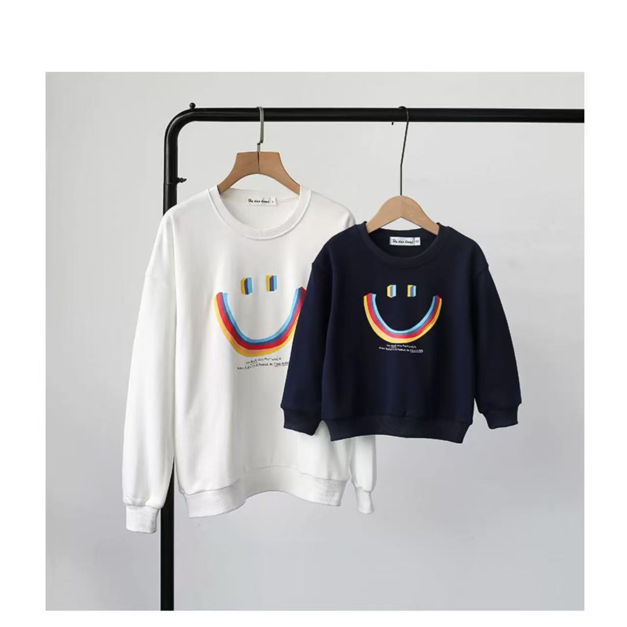 親子ペアルック レインボースマイル スウェット トレーナー ファミリーお揃い