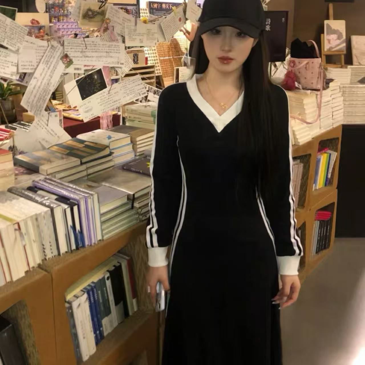  カップルペアルック ゆったりVネックスウェット 細見えロングワンピース