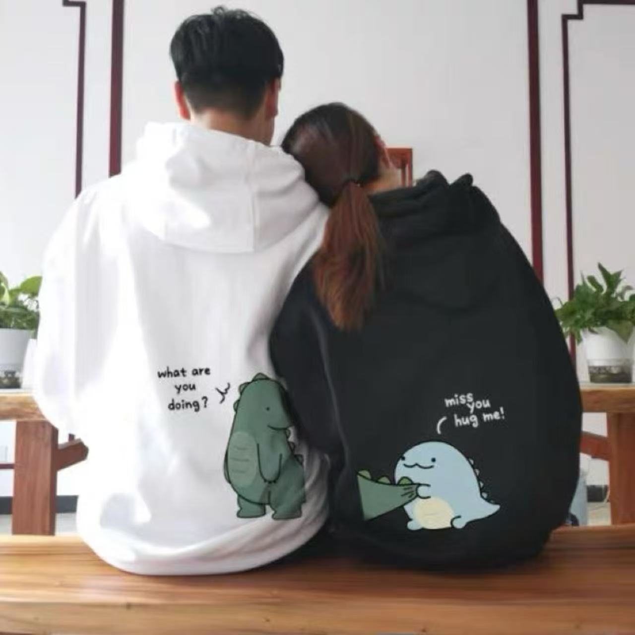 カップルペアルック 怪獣アートでつながるパーカー【2点セット】 ユニセックス